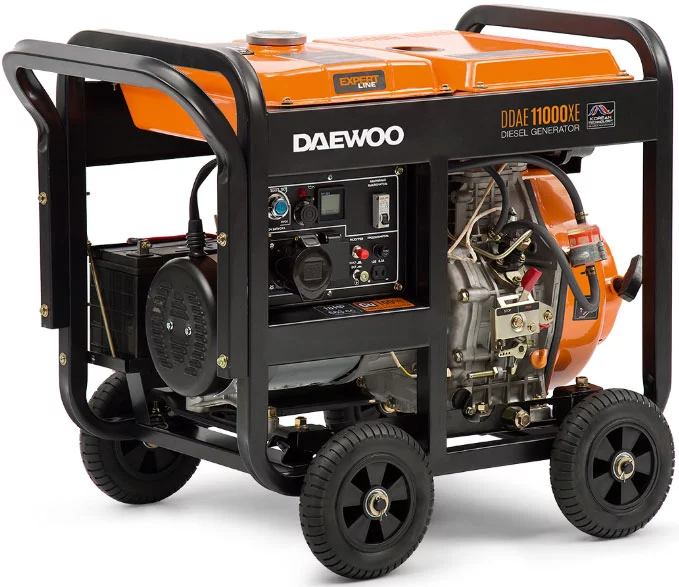 Дизельный генератор Daewoo DDAE 11000XE с АВР
