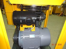 Винтовой компрессор Berg ВК-55Р 12 — фото 12
